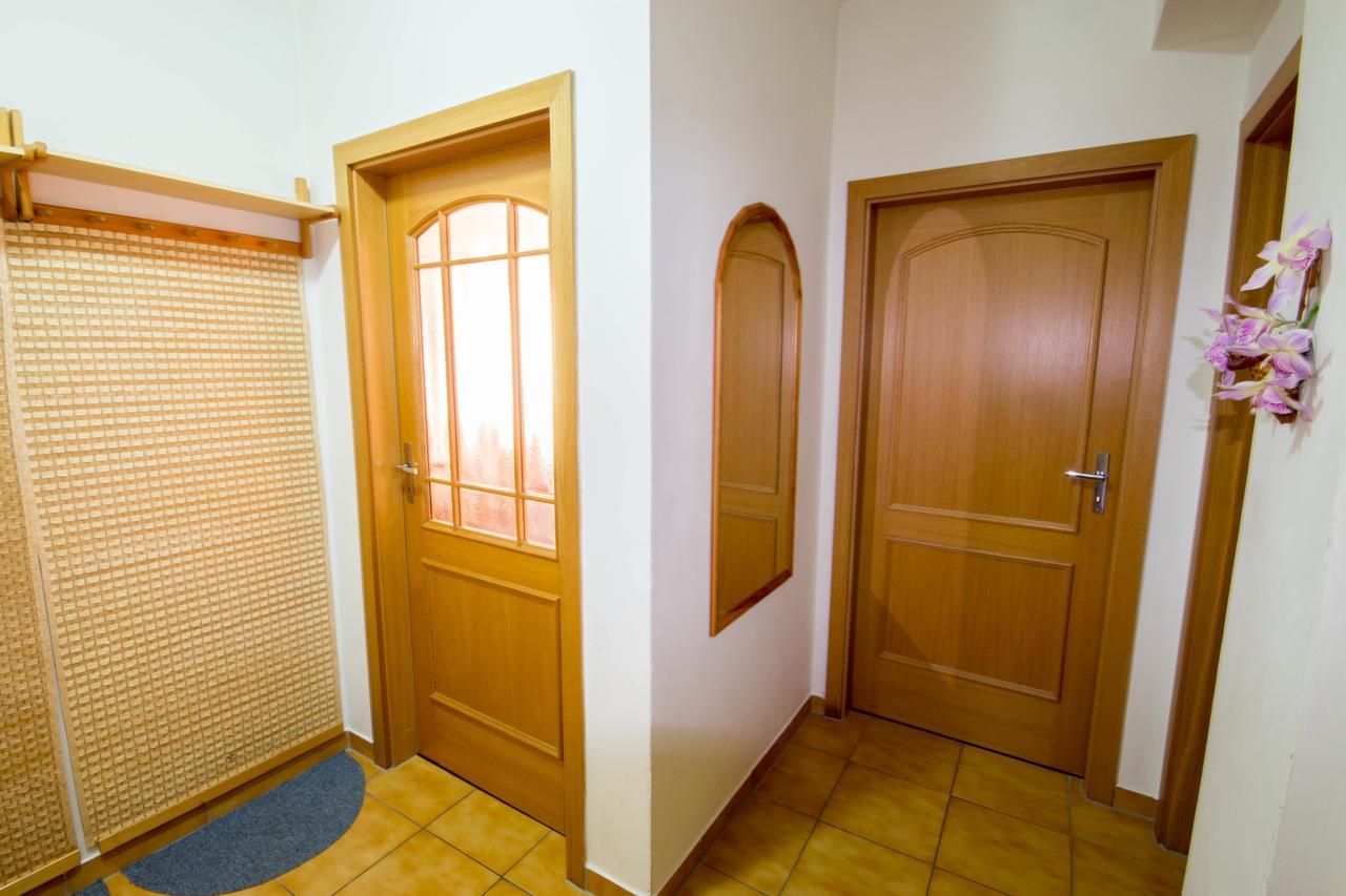 Apartman K Lanovce Daire Jáchymov Dış mekan fotoğraf